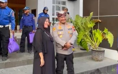 Bukan Ngidam Mangga, Ibu Hamil 8 Bulan Ini Justru Kepengin Pegang Kepala Mbah Con