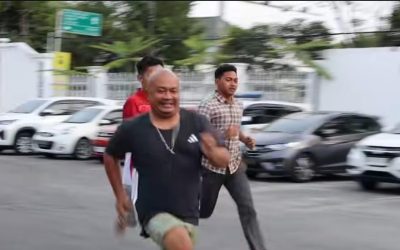 Di Tengah Padatnya Tugas, Kapolresta Surakarta Sempatkan Ngegym hingga Latihan Bela Diri Bersama Anggota