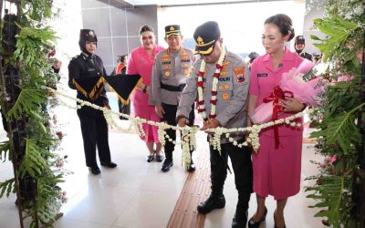 Penuh Khidmat dan Kehangatan, Polresta Surakarta Gelar Tradisi Welcome and Farewell Parade Kapolresta Surakarta