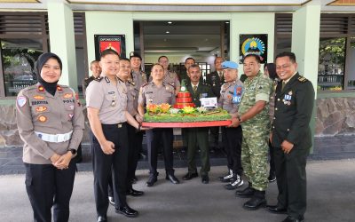 Polresta Surakarta Berikan Kejutan HUT ke-81 TNI, Perkuat Sinergitas TNI-Polri