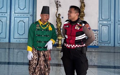 Dekat dengan Masyarakat, Tim Sparta Polresta Surakarta Gelar Patroli Dialogis dan Sampaikan Pesan Kamtibmas